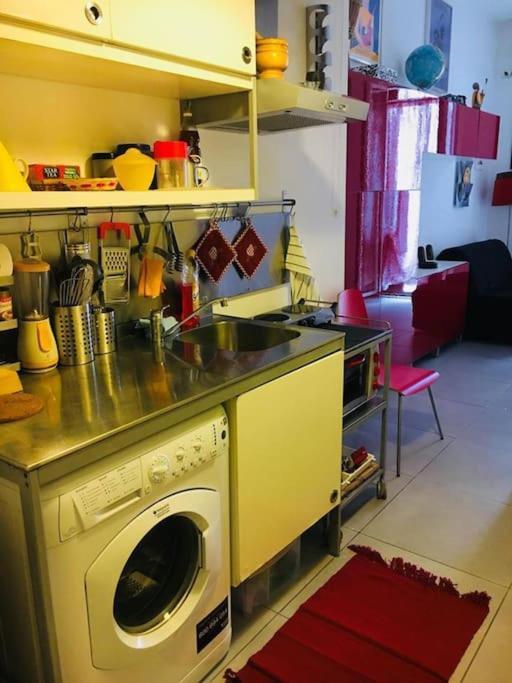 Monolocale Centrale Vista Mare - Fara'S Home Bari Dış mekan fotoğraf